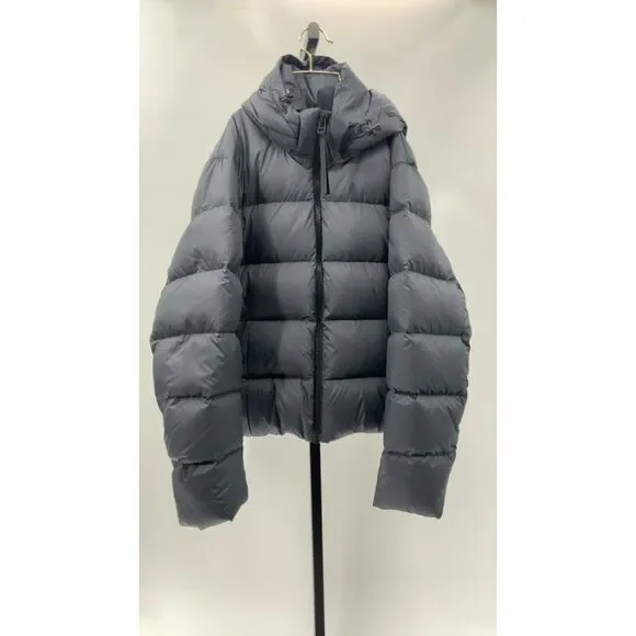 Quince Gray Puffer Jacket - Picture 2 of 3